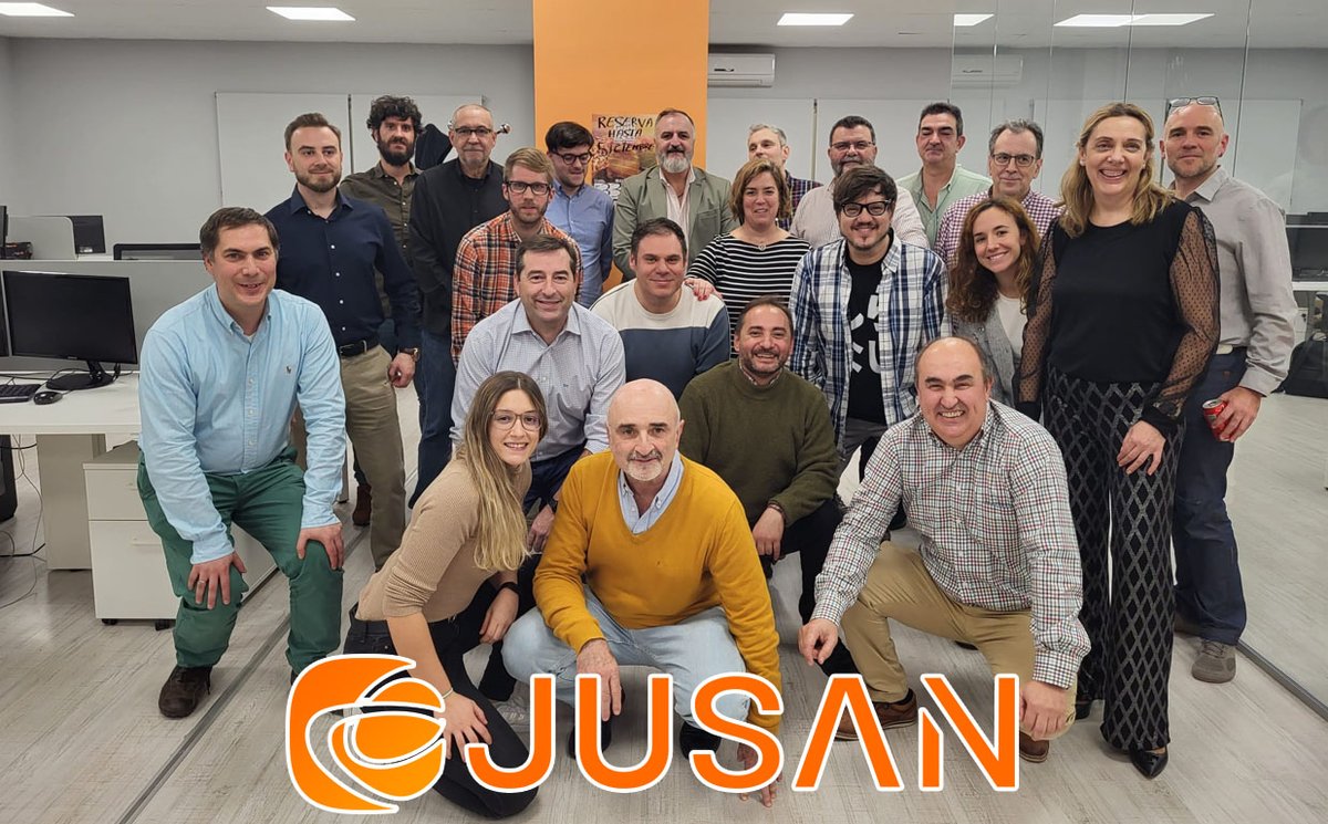 Jusan_Telecom's tweet photo. Yesterday we celebrated this year’s achievements with a fun virtual #realityexperience in our offices and a magnificent company dinner with the best team.

Jusan in the #METAVERSE is almost a fact! https://t.co/SrFQIey7ie
