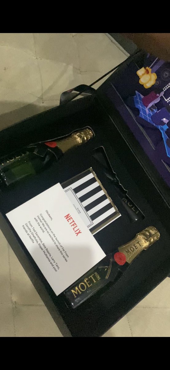 Thegbubemiejeye's tweet photo. Itβs been a week Far From Home was released!
So grateful for the love, the bants, to everyone that told someone to watch.
Thank you too to Netflix for these gifts.
#farfromhomenetflix #FarFromHome #Adufe https://t.co/uo7krMzPrj