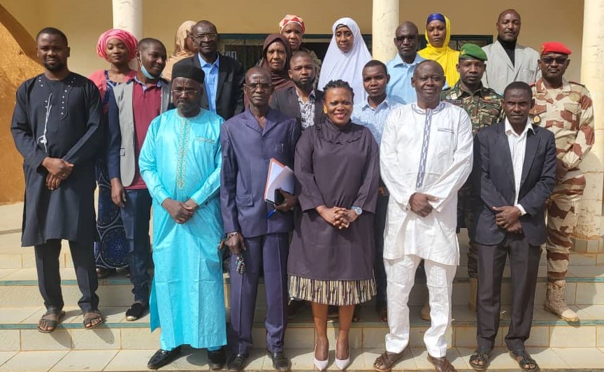 sp_ccm's tweet photo. Le SP/CCM vulgarise à Tahoua le 22/12 le pacte mondial sur les migrations et le rapport référentiel de sa mise en œuvre au Niger avec l'appui financier de l'OIM à travers les fonds du Ministère danois des Affaires Etrangères
@OIM_Niger @SNU_Niger @Danemark https://t.co/lbsnVJLHPE