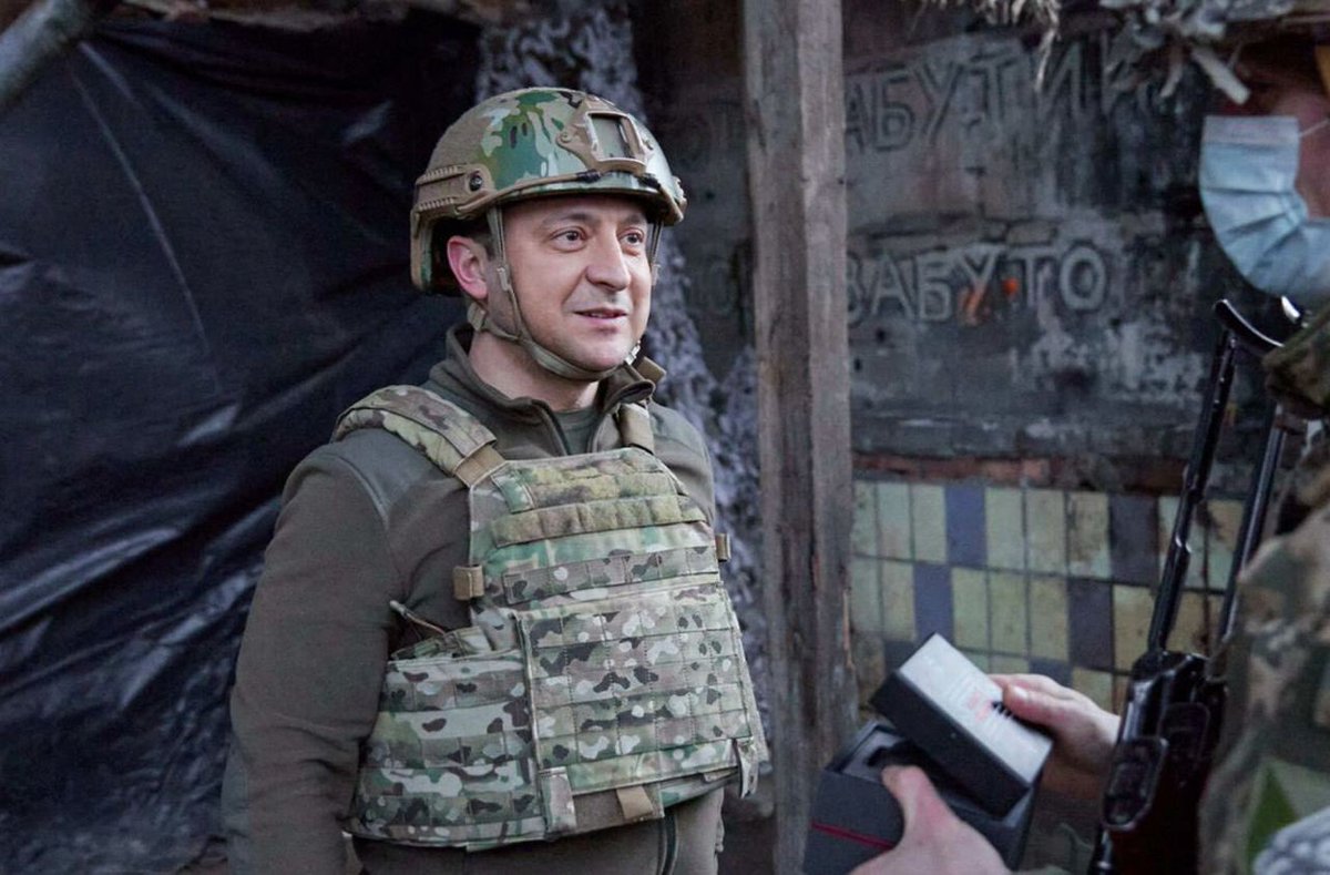 krassenstein's tweet photo. While Putin was in his comfy palace, sending young men out to destroy Ukraine, Zelensky was on the ground as bombs fell around him, protecting his nation.

If you side with Russia, you are on the wrong side of history.

 🇺🇦 🇺🇦 RETWEET your support for Ukraine  🇺🇦 🇺🇦 https://t.co/cMYheNFVNd