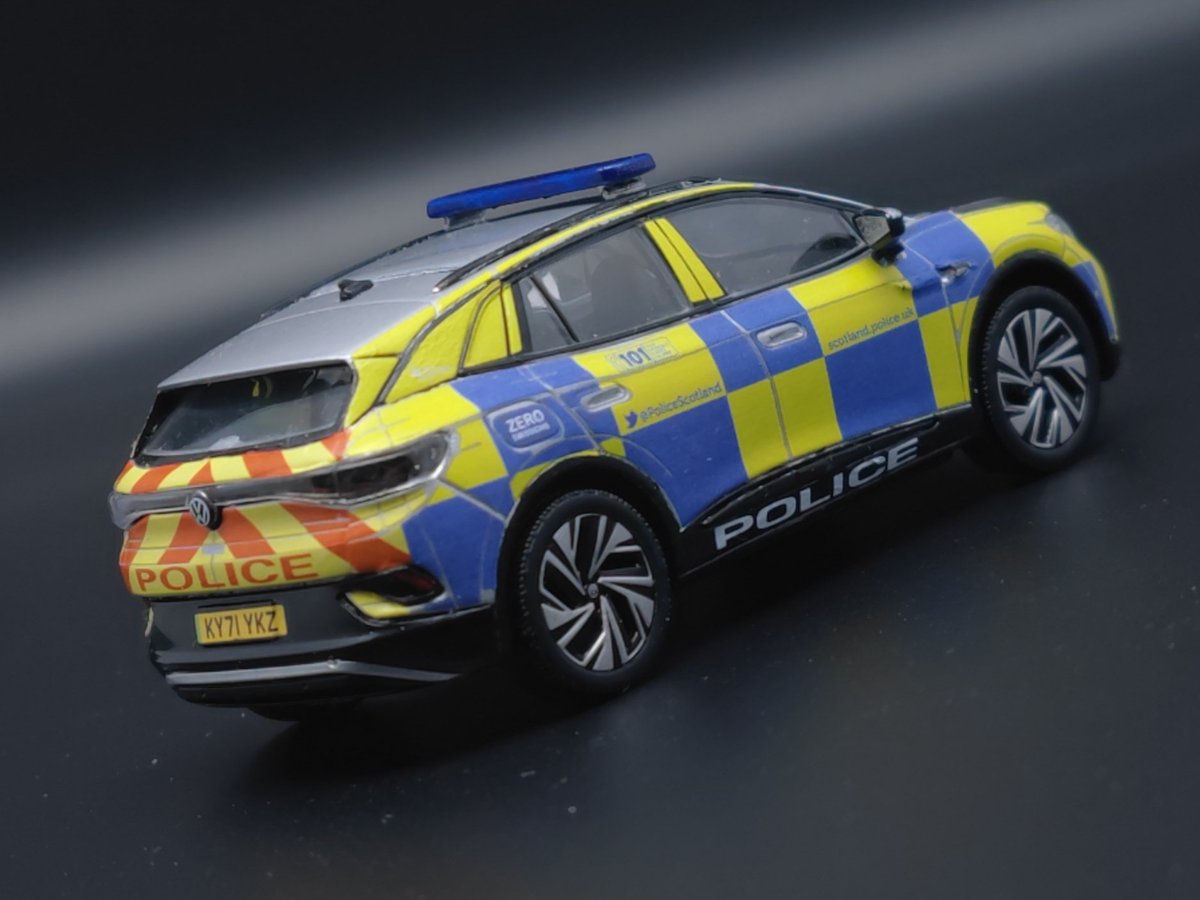 blue_code3's tweet image. 1/43 Police Scotland VW ID.4