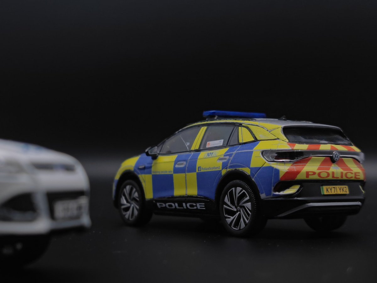 blue_code3's tweet image. 1/43 Police Scotland VW ID.4
