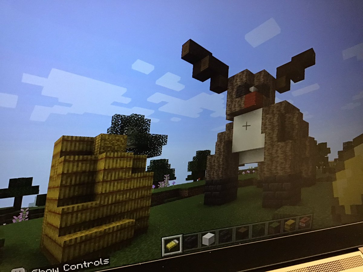 TirMorfa's tweet photo. #ytmLlandegla have had a Minecraft Christmas Challenge to create a reindeer. #ytmdcf #ytmscitech https://t.co/JYq7D3Xq4L