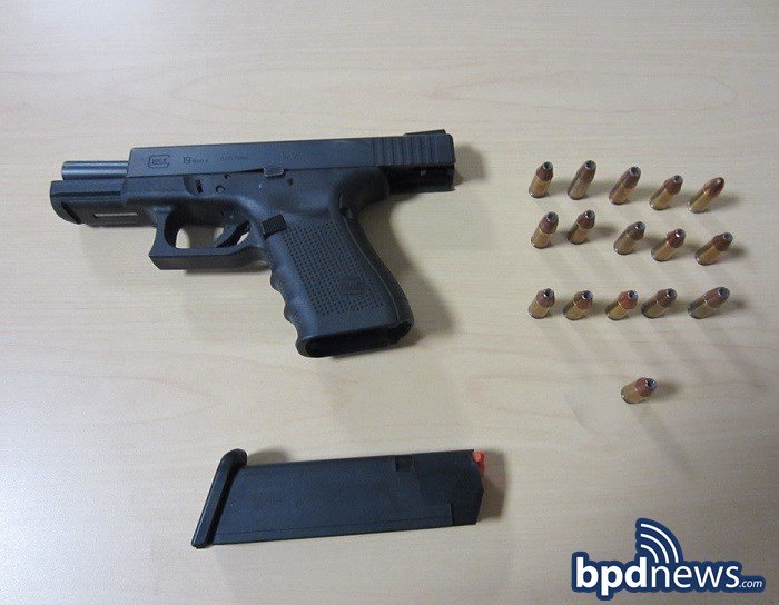 bostonpolice's tweet photo. One Under Arrest and Loaded Firearm Recovered During Traffic Stop on Massachusetts Avenue https://t.co/FxnO4UN4WK https://t.co/c9UQy810c2