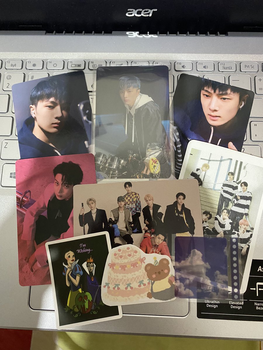 kzhnkmr_'s tweet photo. 💌 happy mail coming thru;
for how many months din na kinontrol ko sarili ko para di magpabudol, pero i think deserve ko namn toh 🤩 tysm @Mango_chan96 for the smooth transaction and for agreeing to meet up w me 🤩 til our next transaction 🫶🏼
#mango_feedbacks https://t.co/2xq3x5OLOw