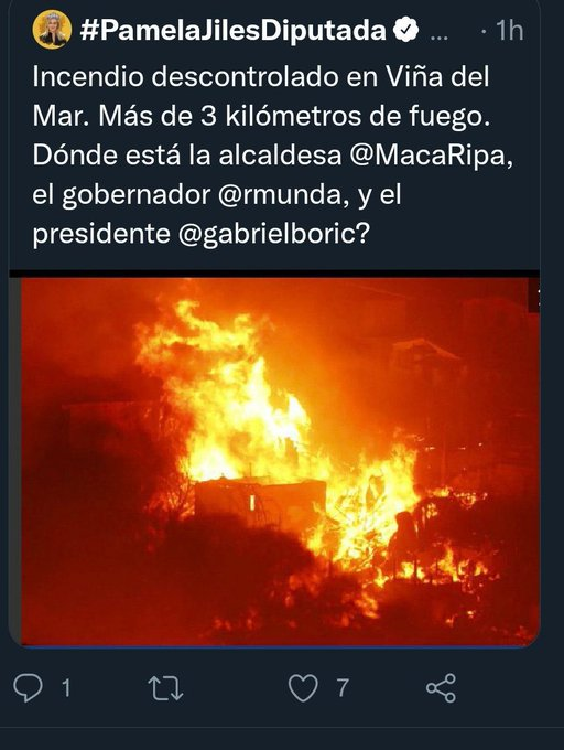 ElDeBarbaBlanca's tweet photo. #WeonaLoca
¿QUE LES PARECE ESTA MIERDA?
La Jiles estaba cara para la farándula. Indecente. https://t.co/H9v3x7qJoD