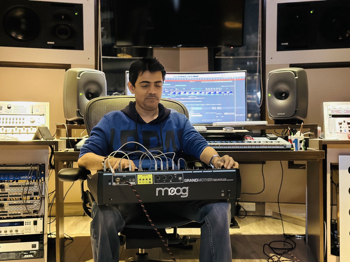 amar mohile tweet media