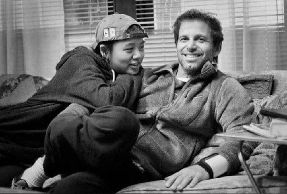 THE__SUP3RMAN's tweet image. Our #RestoreTheSnyderverse Family, would like to wish you all a beautiful Christmas🥃

Not just for #ZackSnyder but for all the amazing cast that made part of the Snyderverse💚

Most important, a special thank you to all our fandom and their family🚨
 
#UsUnited #ForAutumn #xmas