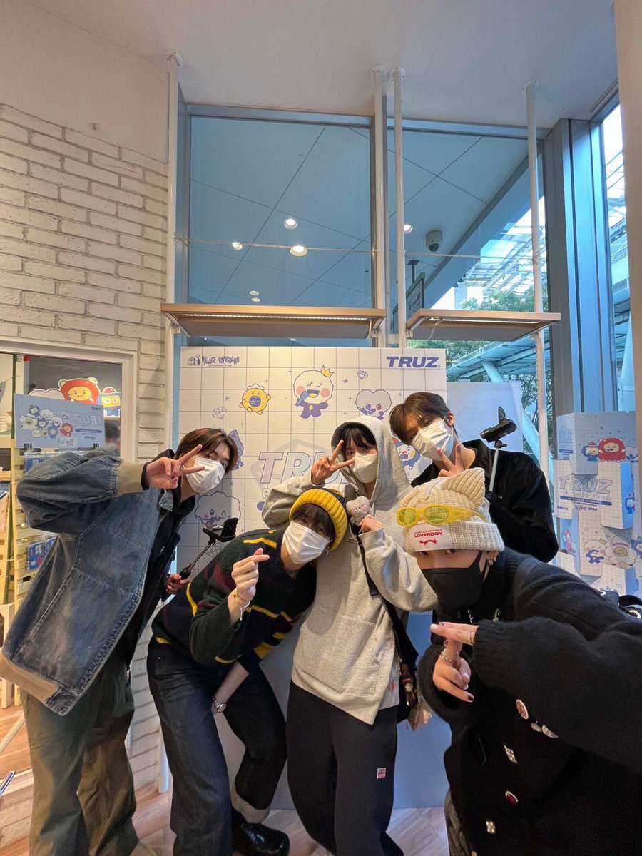 TRUZ POPUP vol.2 !!

#CHOIHYUNSUK #최현석 #チェヒョンソク
#JUNKYU #준규 #ジュンギュ
#YOONJAEHYUK #윤재혁 #ユンジェヒョク
#HARUTO #하루토 #ハルト
#PARKJEONGWOO #박정우 #パクジョンウ #트레저 <a href="/treasuremembers/">TREASURE</a>