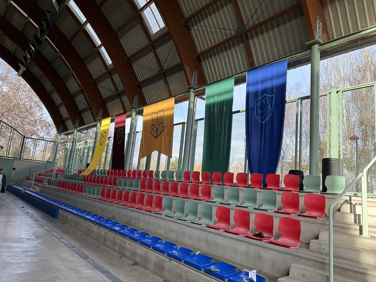 Todo listo para esta tarde!! Os esperamos a partir de las 16:40 se abren puertas. Os esperamos hasta completar el aforo!!! #reveliodiciembre #cjl #harrypotter #quidditch #sacabó