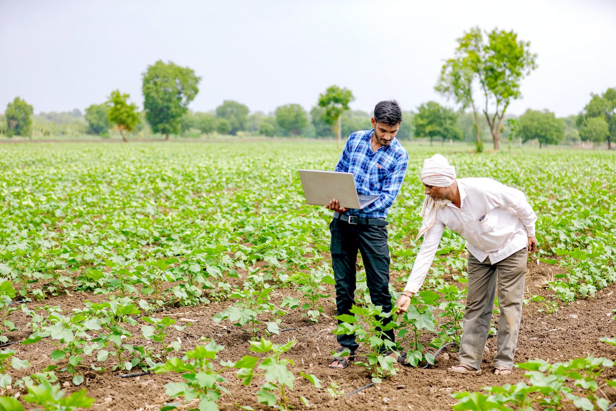 On #KisanDiwas2022, IKP celebrates India’s #farmers for their tireless service to the nation. With renewed resolve, we look to their growth by expanding our initiatives to support #agri-tech start-ups and #innovators in the years to come. @BIRAC_2012 @DBTIndia @ikpeden @AgriGoI