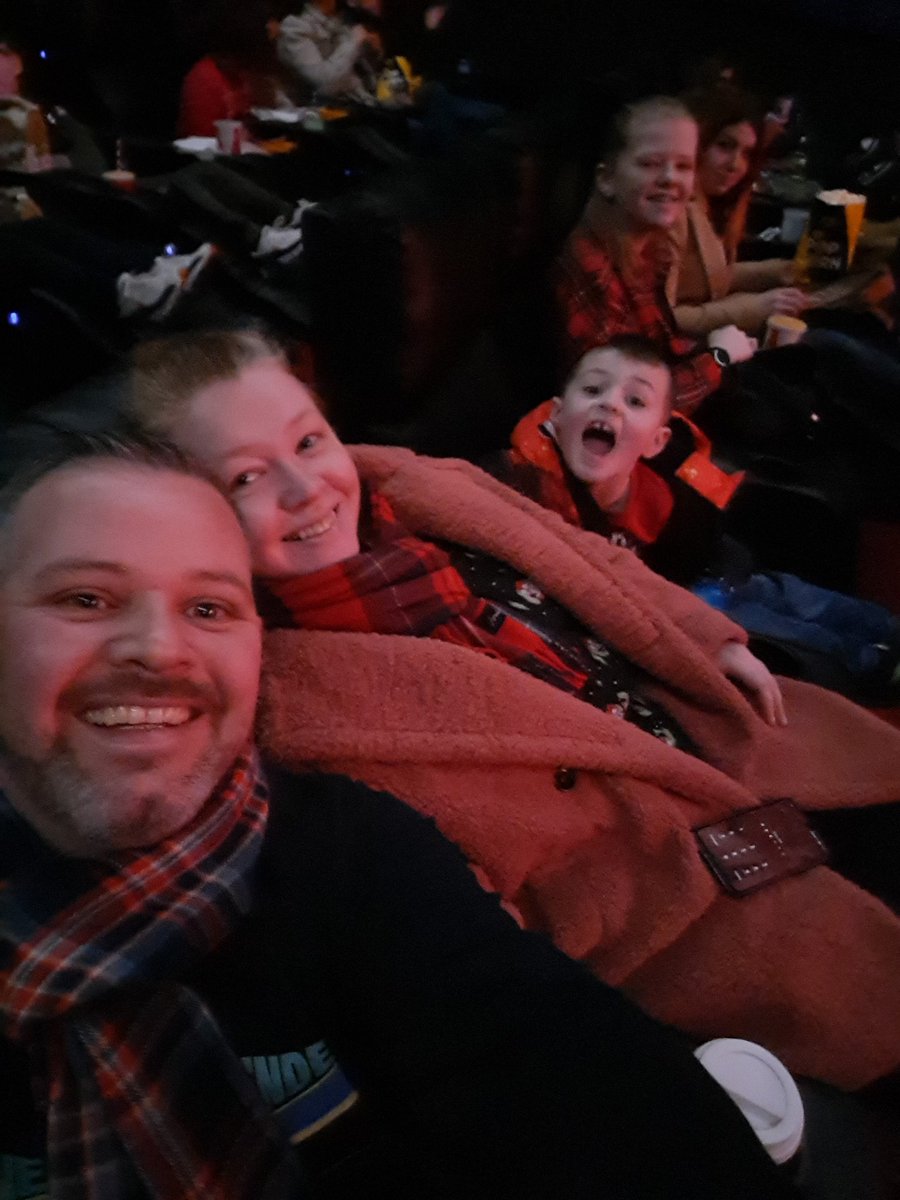 BelfastBlueFTGs's tweet photo. Cinema with the tribe , wee bit of Elf #ItsSanta https://t.co/box4V39QLY