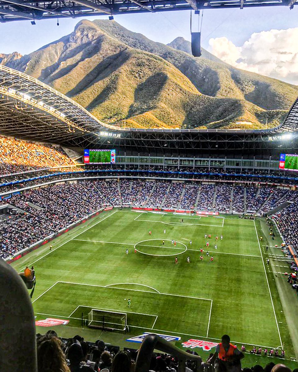 ActuFoot_'s tweet image. L’Estadio BBVA à Monterrey sera l’un des stades du Mondial 2026. 🤩⛰️