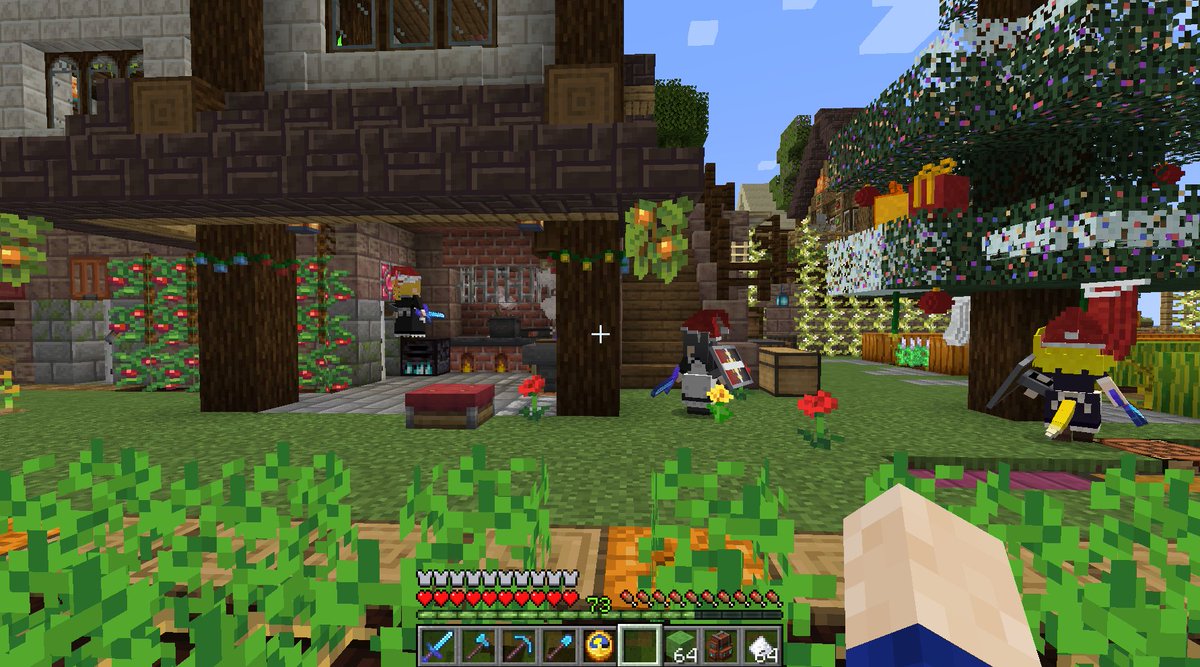 ComanHoliday's tweet photo. ＃Minecraft #マイクラ #LittleMaidReBirth #ChristmasFestivityMod　
クリスマスツリーを飾ってから急にそわそわしだした感じがして
ﾆﾖﾆﾖしてしまう(⸝⸝⸝´꒳`⸝⸝⸝) https://t.co/XP2TTiPIu6