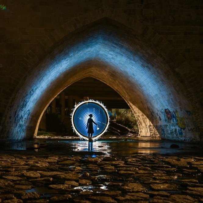 ✨️CHOOSE TO SHINE✨️ 'Let Your Light Shine So Brightly, That Others Can See Their Way Out Of The Darkness' Light Painting Photography (one single exposure) 0.15 eth Link in comment