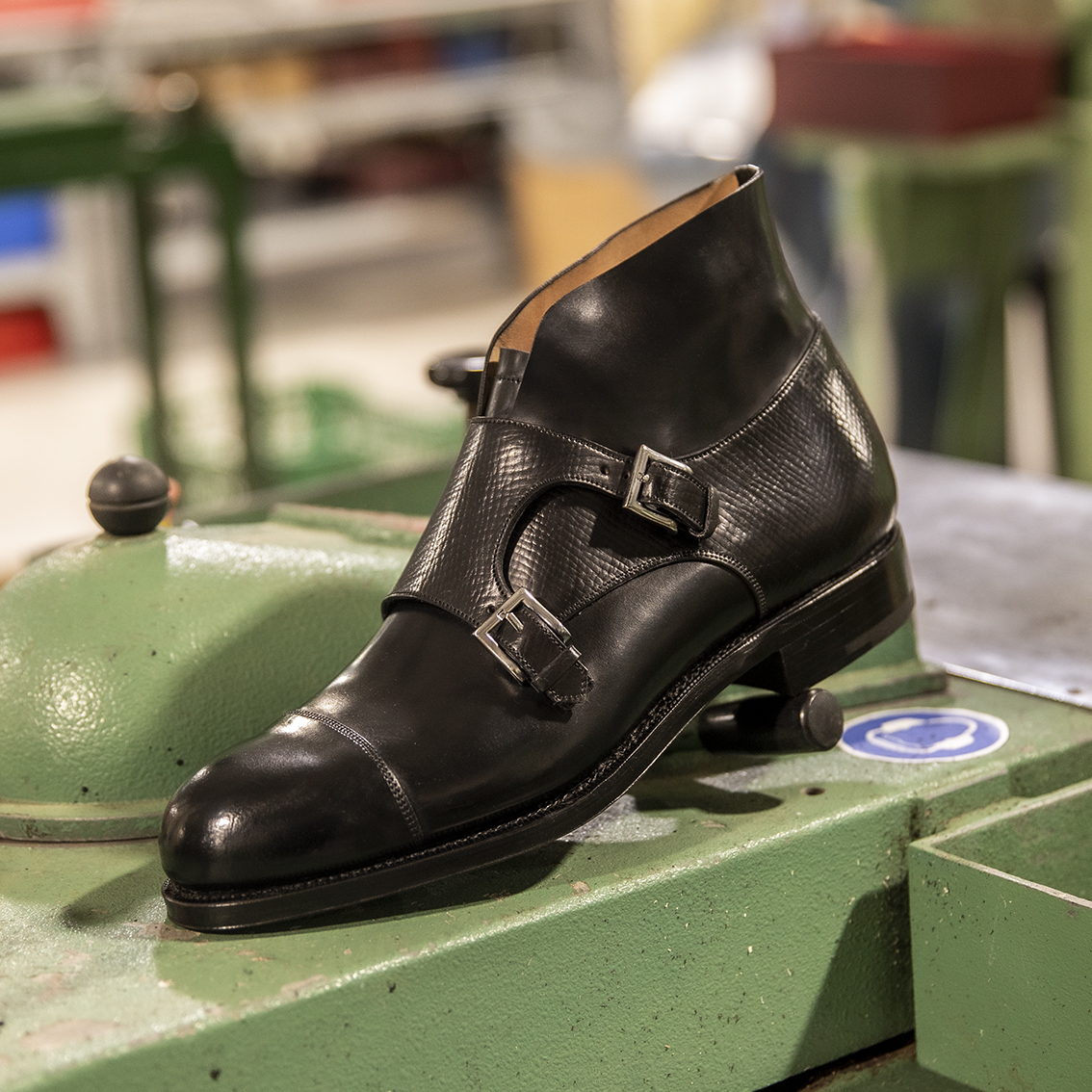 carminashoemake's tweet photo. Custom Boots | Carmina Shoemaker

The possibilities of customization are almost endless.

 #carminashoemaker #custom #custommade #customshoe #personalizedshoes  https://t.co/KDQSPXg2Db https://t.co/Os99OjSSHO