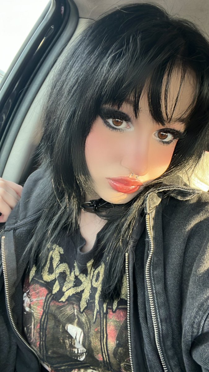 sav ˖°. ⎕ tweet media