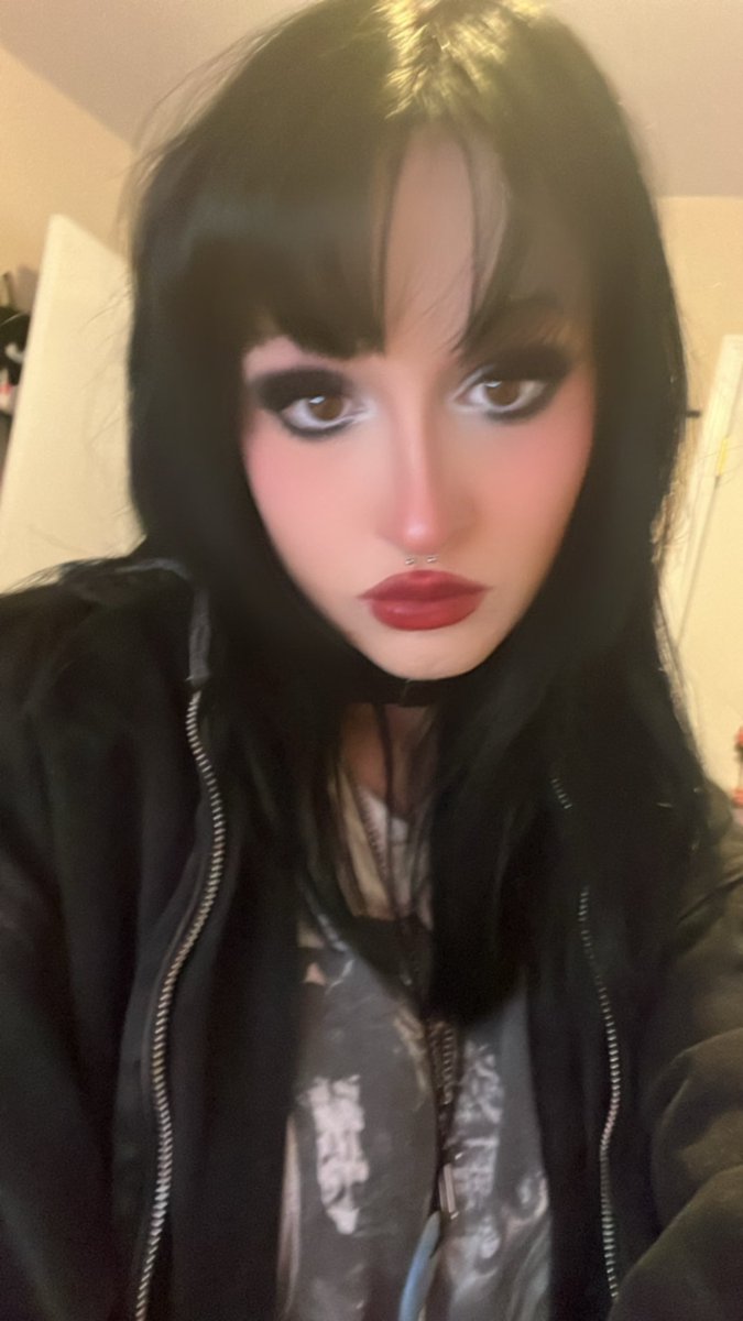 sav ˖°. ⎕ tweet media