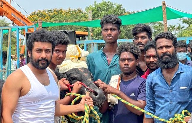 kayaldevaraj's tweet image. #VaadiVaasal
#VaadiVaasalTitleLook

@VetriMaaran @theVcreations @gvprakash @VelrajR @jacki_art #CSChellappa @kabilanchelliah 
#Suriya @Suriya_offl