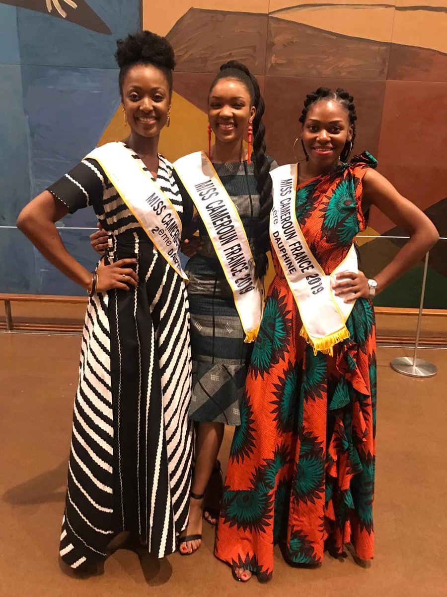 Excellent weekend de Noël à tous 🧑‍🎄🎁🎉🥳

#Miss #beaute237 #fetedenoel #souhait_de_bonne_fete #joyeuxnoel  #merryxmas  #merrychristmas2022  #Misscamerounfrance2023