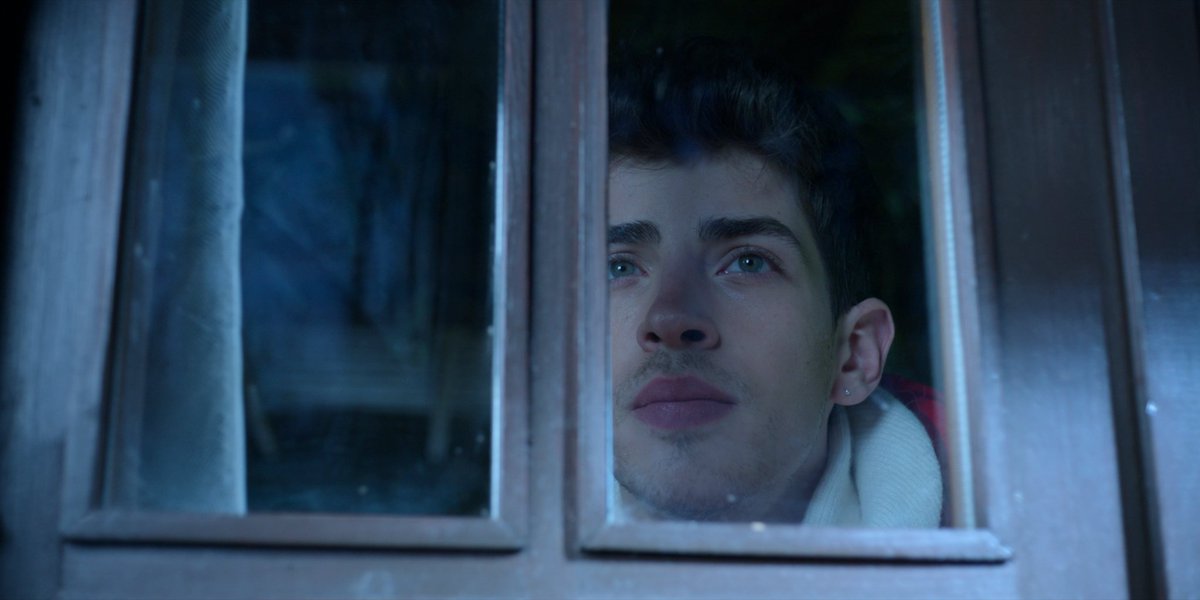 biastbrev's tweet photo. @EliteNetflix o melhor natal ❤️‍🩹 https://t.co/mLiCEU2EpT