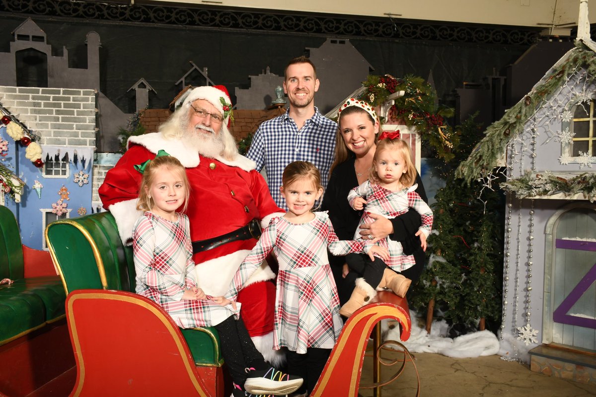 jbair13's tweet photo. 🎅🏼 Merry Christmas 🎅🏼 https://t.co/MMZ5ZTcy9v
