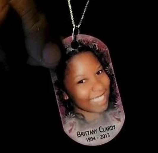 AmericanIndian8's tweet photo. MN task force details unique plight of missing, murdered Black females
https://t.co/DmCDJUIWP5
#MMBF 
#INDIGENOUS #TAIRP https://t.co/zl5qoW2Ztu