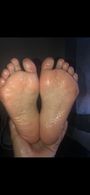 Cummy soles of @juicyxo02 💦 #feet #soles #toes #cum #footfetish https://t.co/KVZ3RKVMMh<a class="tags" target="_blank" title="On Twitter" href="/?out=eyJ0eXAiOiJKV1QiLCJhbGciOiJIUzUxMiJ9.eyJpYXQiOjE3MjEyMjk4MjgsImlzcyI6InR3cG9ybnN0YXJzLmNvbSIsIm5iZiI6MTcyMTIyOTgyOCwiZXhwIjoxNzUyNzY1ODI4LCJyZWRpcmVjdF91cmwiOiJodHRwczovL3R3aXR0ZXIuY29tL2p1aWN5eG8wMiJ9.V6sw6ecLA_Lg-B2fZdBiIWW_89FJJsLAmRIK42n968135hvV81kZDA3bhANA5W6EQqvloyRH1Zex6SQjAwWFOw">@juicyxo02</a><a href="/tag/feet"class="tags">#feet</a><a href="/tag/soles"class="tags">#soles</a><a href="/tag/toes"class="tags">#toes</a><a href="/tag/footfetish"class="tags"><span>#footfetish</span></a><a href="/tag/cum"class="tags"><span>#cum</span></a>