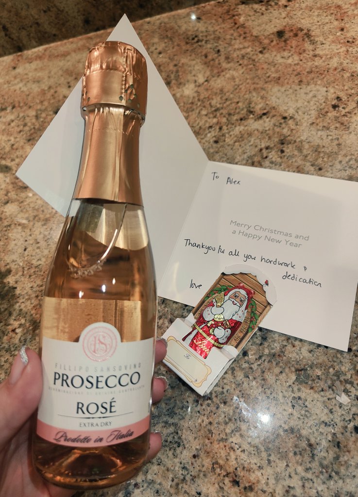 Thoughtful message from the ward we're working on @AmyCatsSLT 💛 we're in the last 3 months of a 12 month project, learning how we can improve support on #mentalhealth wards for #autistic people