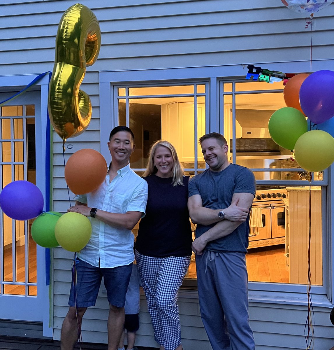 TimothyTranMD's tweet photo. @Yale_Urology @YaleMed @YaleMedicine Best present I ever could’ve wished for this year was @DrRotker joining me and Brito @lmhospital @Yale_Urology https://t.co/zZUn6yMCWN