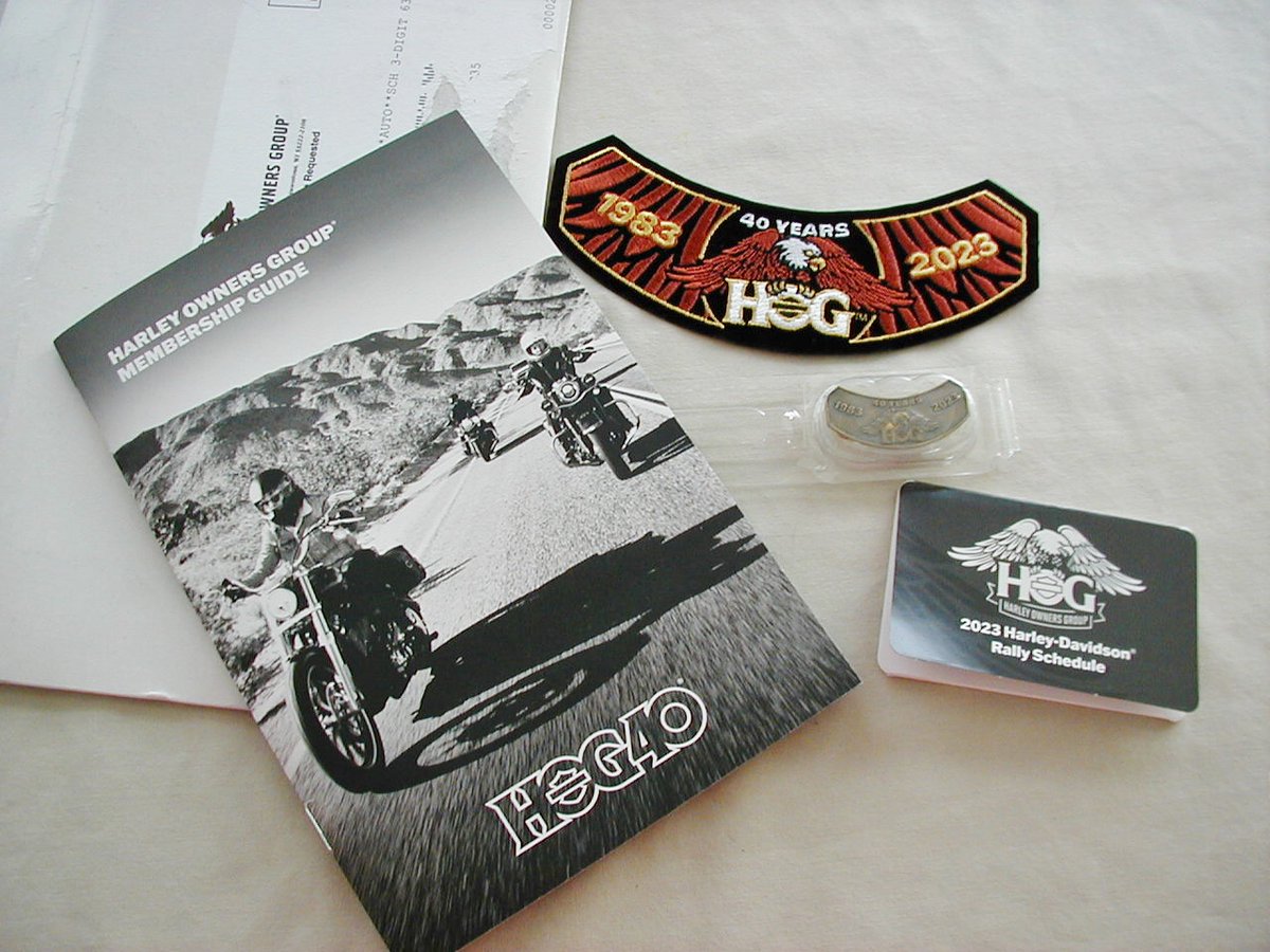 Some_of_This_or's tweet photo. 2023 Harley Davidson Motorcycle HOG Pin Patch Membership Guide Rally Schedule NEW Harley Owners Group #harleydavidson #motorcycles #HOG 
https://t.co/tqcfKgUipY #eBay via @eBay https://t.co/5Et41mc0sL