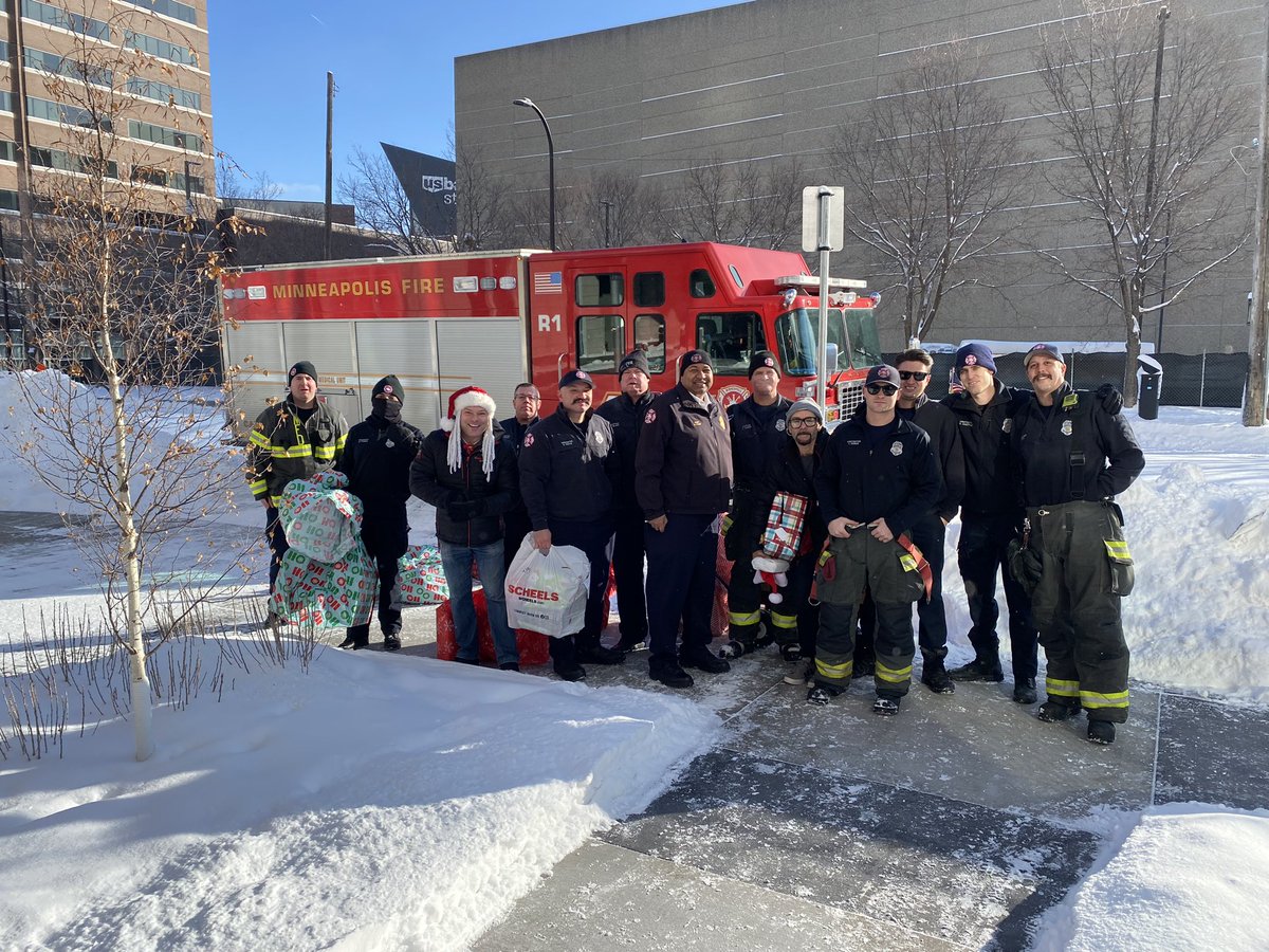 Thank you to all who made Christmas Blessing possible. Here is the @MillCityTimes article:

millcitytimes.com/news/firefight…