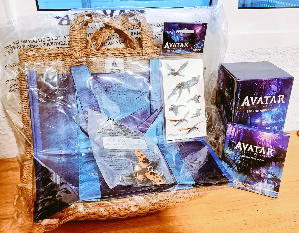 piedad92's tweet photo. Gracias a @DisneySpain por los regalos adelantados de Navidad 😁 Los voy a disfrutar tanto como la película #AvatarElSentidoDelAgua https://t.co/K62V2KgFmY