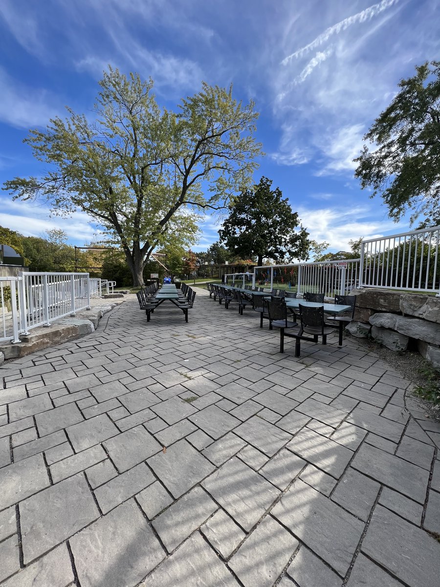 A beautiful seating area located at the Africa Restaurant at the Toronto Zoo using our Thornbury pavers.

#Unilock #TorontoZoo #commercialproject #outdoorspace #landscape #architecture