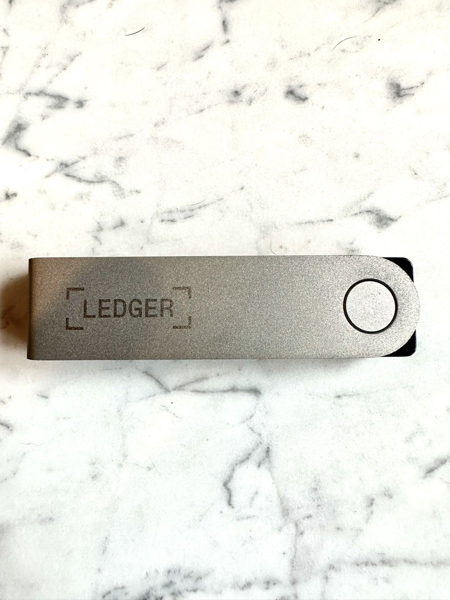 GM. Finally acquired some peace of mind thanks to @Ledger. 🙏