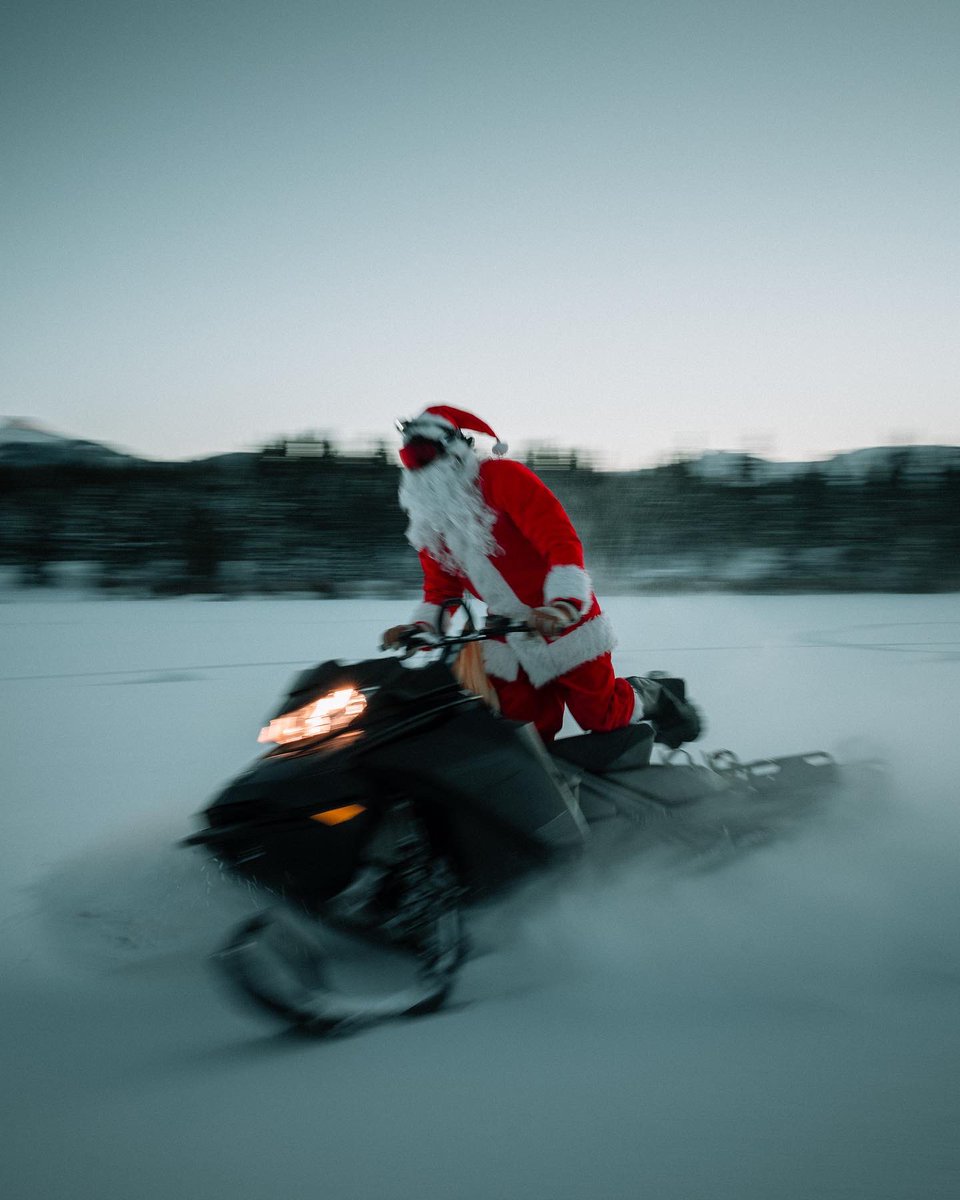 DodgeNate's tweet image. Lookin’ like Rudolph is out of a job.
Merry Christmas y’all!🎄