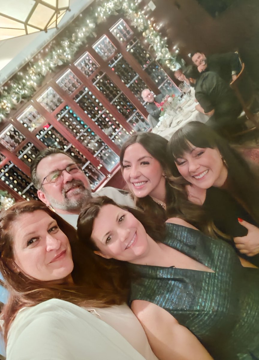 MerlinLLC's tweet photo. The #MerlinFamily celebrated the holiday season with a team party at Capital Grille this week. What could be better than good company, food and the holiday spirit? We wish you peace, joy and all the comforts of home this holiday season!
#Christmas #ChristmasEve #TheMerlinWay https://t.co/QZ6UZEY1ex