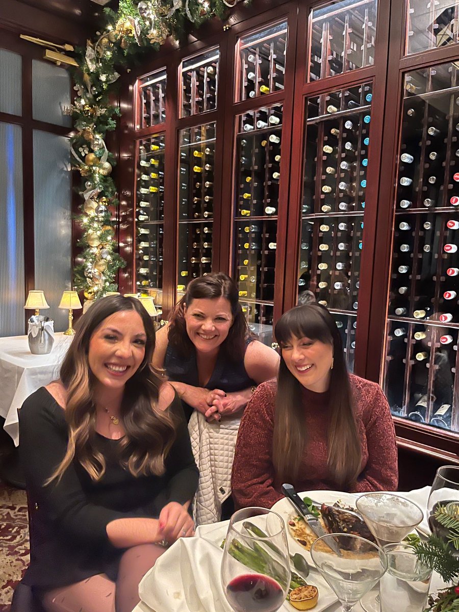 MerlinLLC's tweet photo. The #MerlinFamily celebrated the holiday season with a team party at Capital Grille this week. What could be better than good company, food and the holiday spirit? We wish you peace, joy and all the comforts of home this holiday season!
#Christmas #ChristmasEve #TheMerlinWay https://t.co/QZ6UZEY1ex