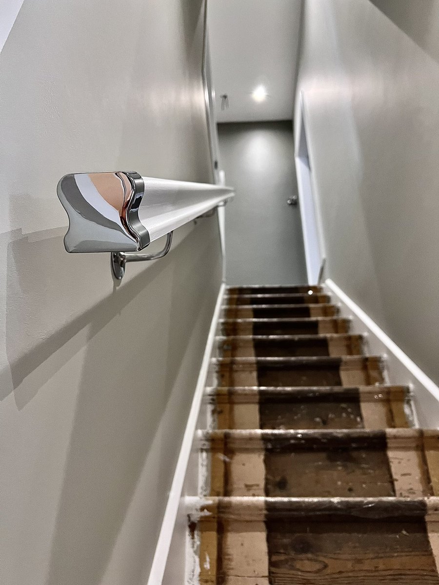 StansfieldDean's tweet photo. Winter chrome 😍 
#FinishingTheJob 

@duluxuk @ZinsserUK @isomateu @CaparolUK @Tikkurila_UK 
@JohnstonesDC @paintwellonline @DuluxSelectDecs https://t.co/Xb1VwWDJKB