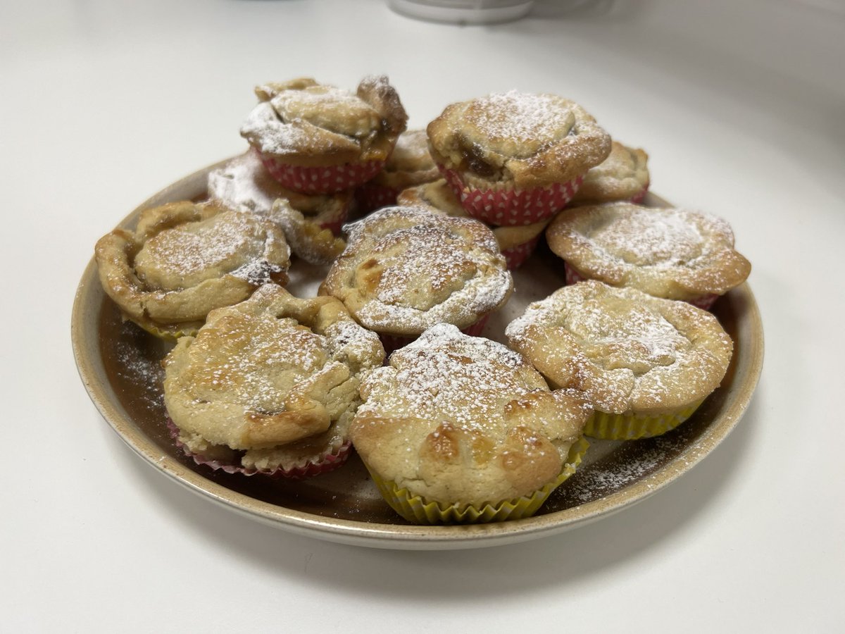 Mkainth2's tweet photo. “It’s beginning to feel a lot like Christmas”🎶 as the lads off Brook ward enjoyed a lil bake off to see who can bake the best mince pies! Trust me.. they tasted amazing!😋 @ot_waller @HarpriyaOT @LorraineOTAP @davinia_baker https://t.co/ZmVtpso0Lm