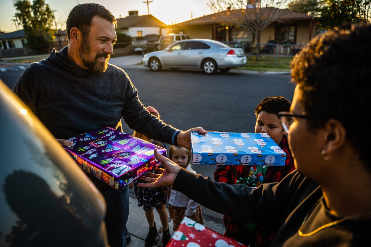 Merry Christmas!!! In need of some Christmas cheer? On this special day, read about the extreme generosity of the Swift family, who helped make Christmas for Rachel's family special through our Adopt-a-Family program. stvincentdepaul.net/news/adopt-a-f…