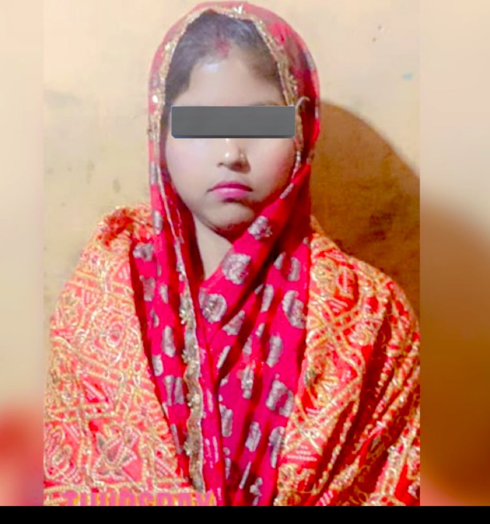 Shubham_fd's tweet photo. A Brahmin woman has ended up her life after she was molested and tried to rape by a Dalit man in Agra. Her FIR was not registered by the police as the accused comes from the Dalit community. The brahmin family was also threatened by the SC-ST act. No media raised this matter. https://t.co/4S6Hf6tqQo
