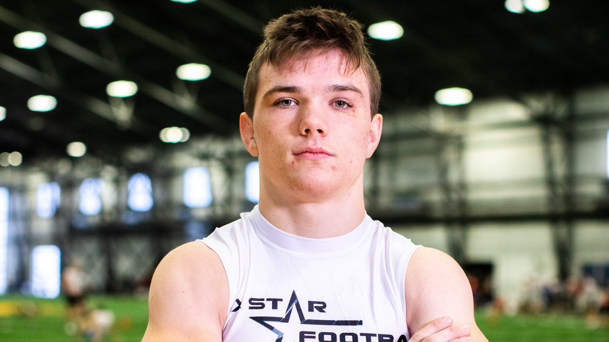 MIDWEST SHOWCASE COVERAGE | LB prospects that impressed in St. Joseph

<a href="/CrossKamdyn/">Kamdyn Cross</a> <a href="/AidanFlanagan_/">Aidan Flanagan</a> <a href="/GuaderramaJoel/">Joel Guaderrama</a> <a href="/JamesonLantz/">Jameson Lantz</a> <a href="/JacobLoftus38/">Jacob Loftus</a> <a href="/BenMcdavid15/">Ben McDavid</a> <a href="/RomeNewson/">Rome Newson</a> <a href="/Vance_Provost/">Vance Provost</a> @DillonS43011195 <a href="/StaudtCole/">cole staudt</a> <a href="/VinkAxavier/">Axavier Vink</a> 

sixstarfootball.com/article/midwes…