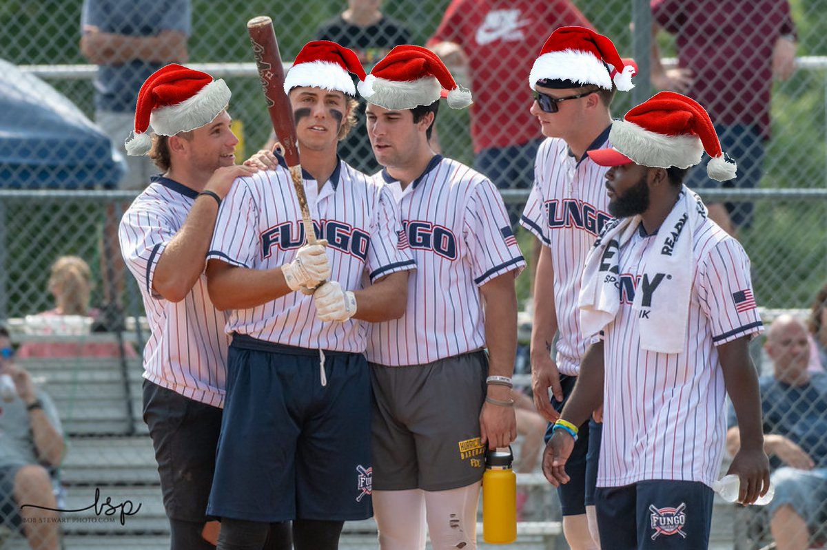 RollFUNGO's tweet photo. Twas the Friday before Christmas and all through the town, FUNGO was stirring - ready for Summer to come around! Happy Friyay and Merry Christmas from the FUNGO fam!!!#RollFUNGO #RollSanta https://t.co/Ck3sGlHfvm