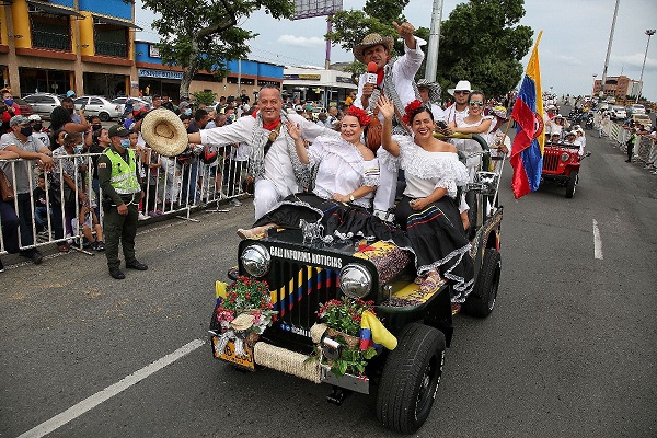 Notistarz tweet media