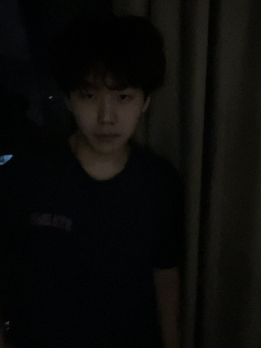 superudn's tweet photo. 想靠b… https://t.co/1pHaTD1E75