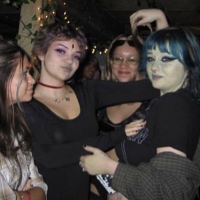 blwuzz's tweet photo. #NewProfilePic https://t.co/Op09MTuGPN