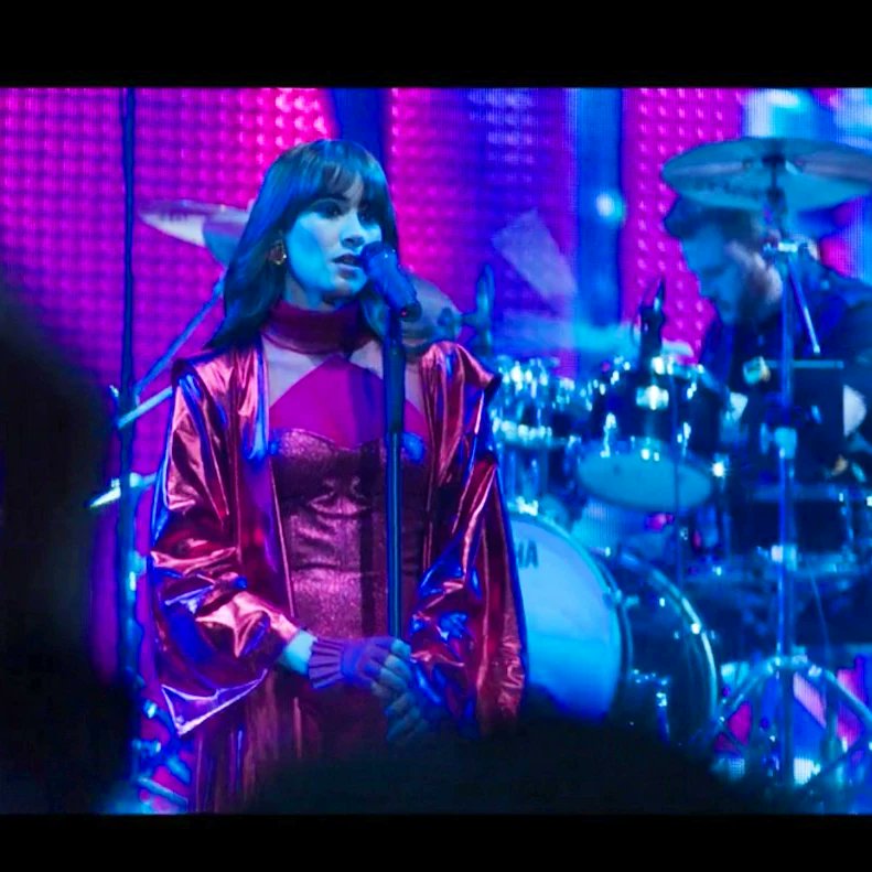 apostigo_'s tweet photo. Nuestro look rojo Alejandro Postigo para Aitana en su serie "La última". ❤️
Red Jumpsuit.
Lurex glitter bustier.
Metallic Lamé Tunica.
@disneypluses 
@laultimaoficial 
@lacortes19 
#laultimaoficial #LaUltima #aitanax #love #Red #aitana #disneyplusespaña #AlejandroPostigo https://t.co/AoRLFnFqHn
