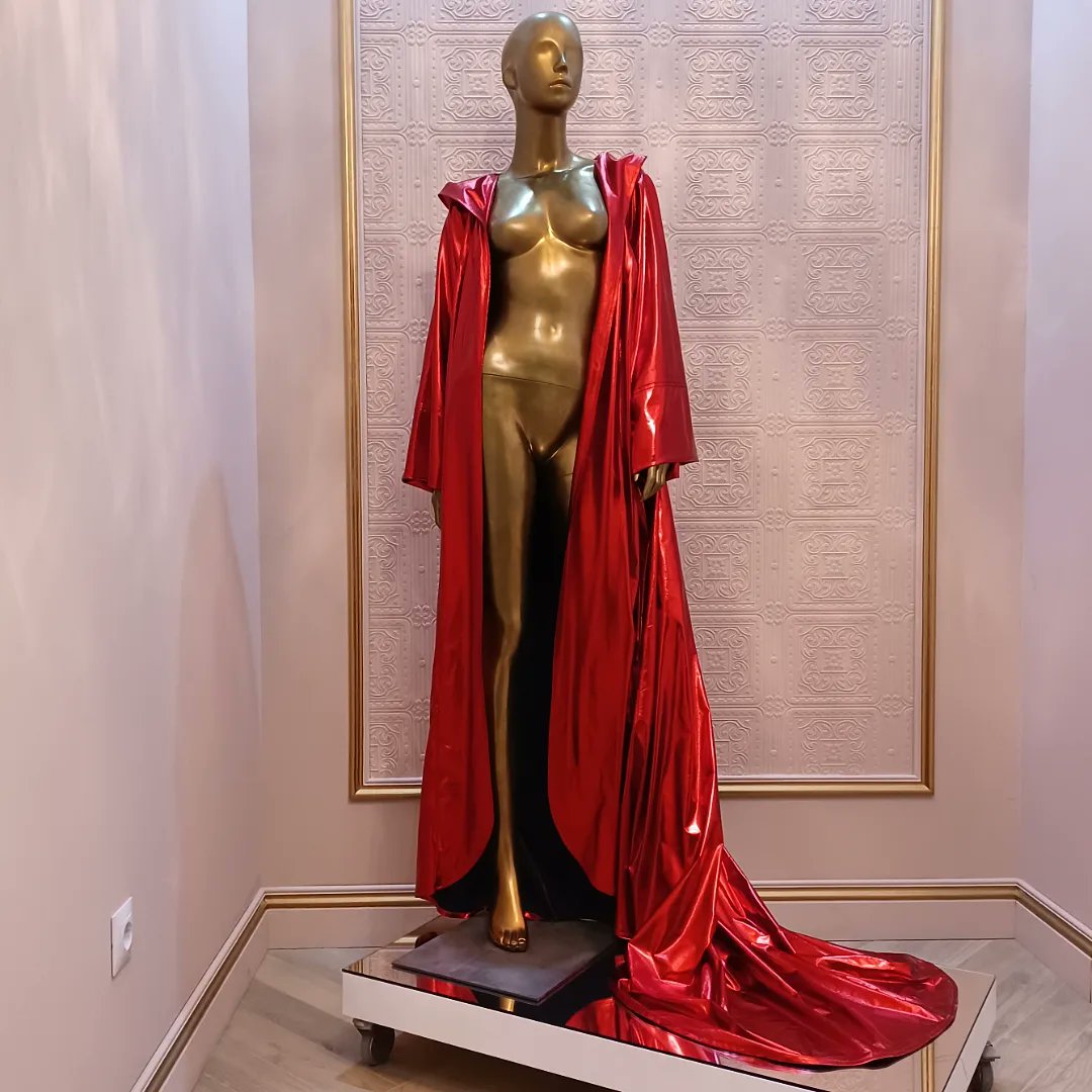 apostigo_'s tweet photo. Nuestro look rojo Alejandro Postigo para Aitana en su serie "La última". ❤️
Red Jumpsuit.
Lurex glitter bustier.
Metallic Lamé Tunica.
@disneypluses 
@laultimaoficial 
@lacortes19 
#laultimaoficial #LaUltima #aitanax #love #Red #aitana #disneyplusespaña #AlejandroPostigo https://t.co/AoRLFnFqHn
