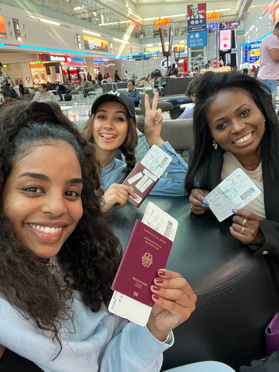 Guess where our Women Unite girls are flying for this Holiday season! 😍✨